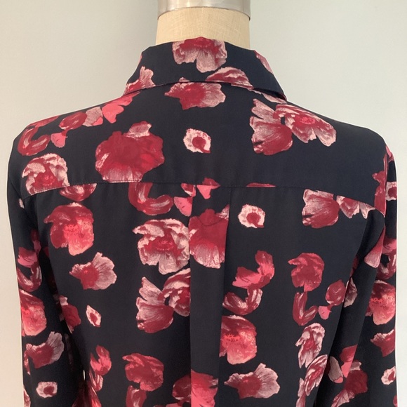 Banana Republic Classic Fit Floral Long Sleeve Shirt Size Small - Picture 5 of 11